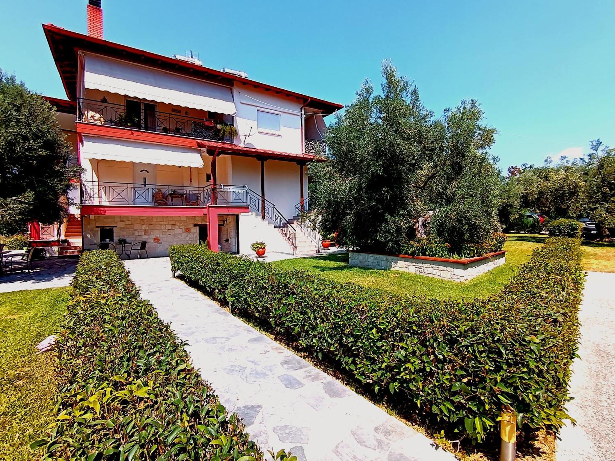Giorgos Apartments Skála Foúrkas Exterior foto